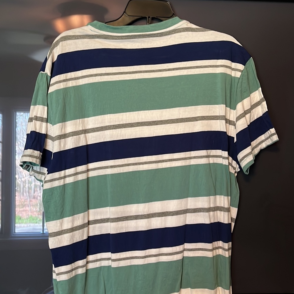 Aeropostale shirt - Picture 2 of 2